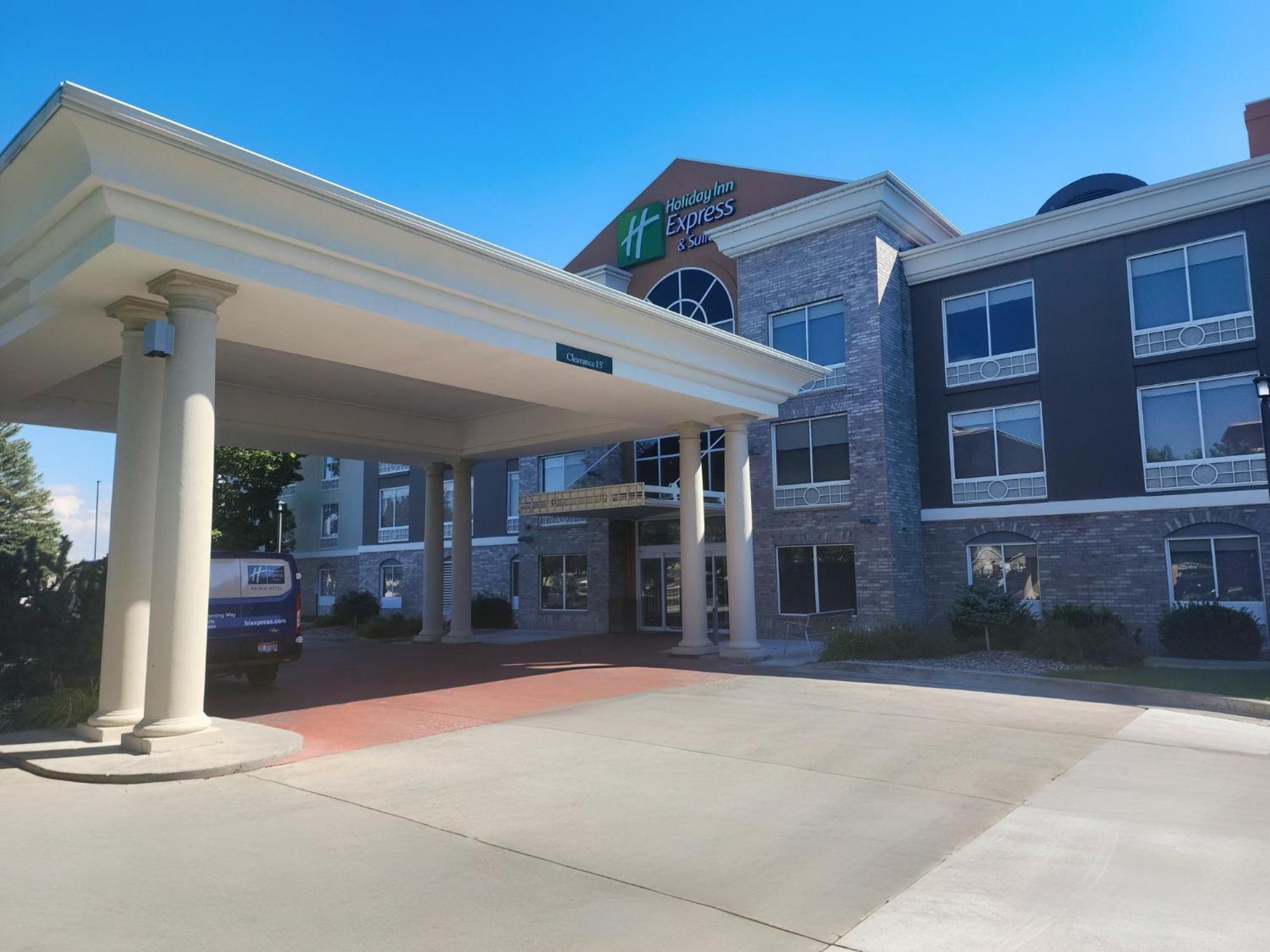 Holiday Inn Express Hotel & Suites Idaho Falls By Ihg Экстерьер фото
