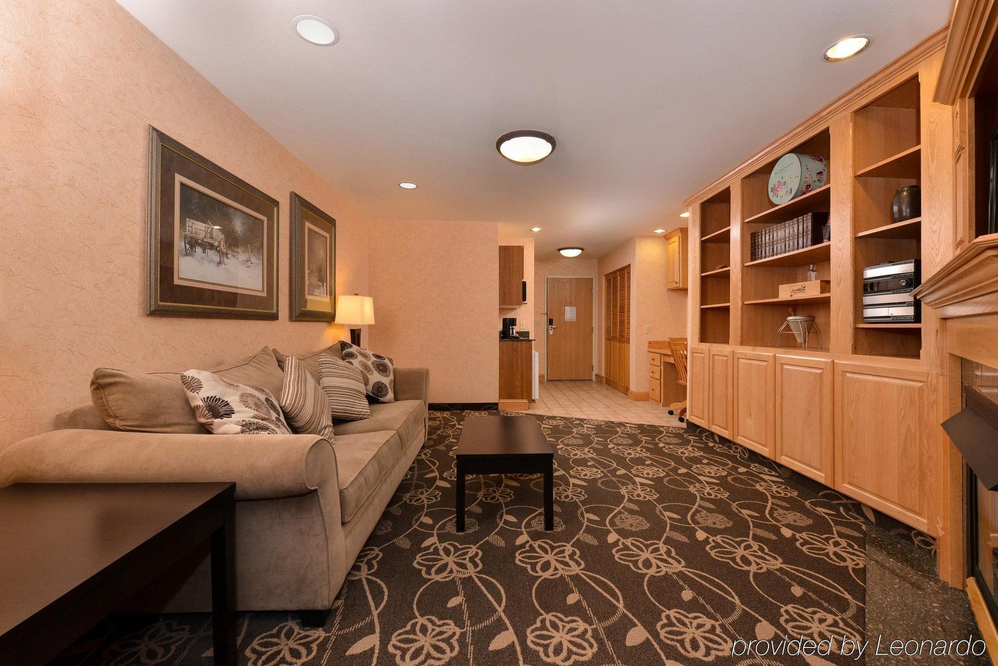 Holiday Inn Express Hotel & Suites Idaho Falls By Ihg Экстерьер фото