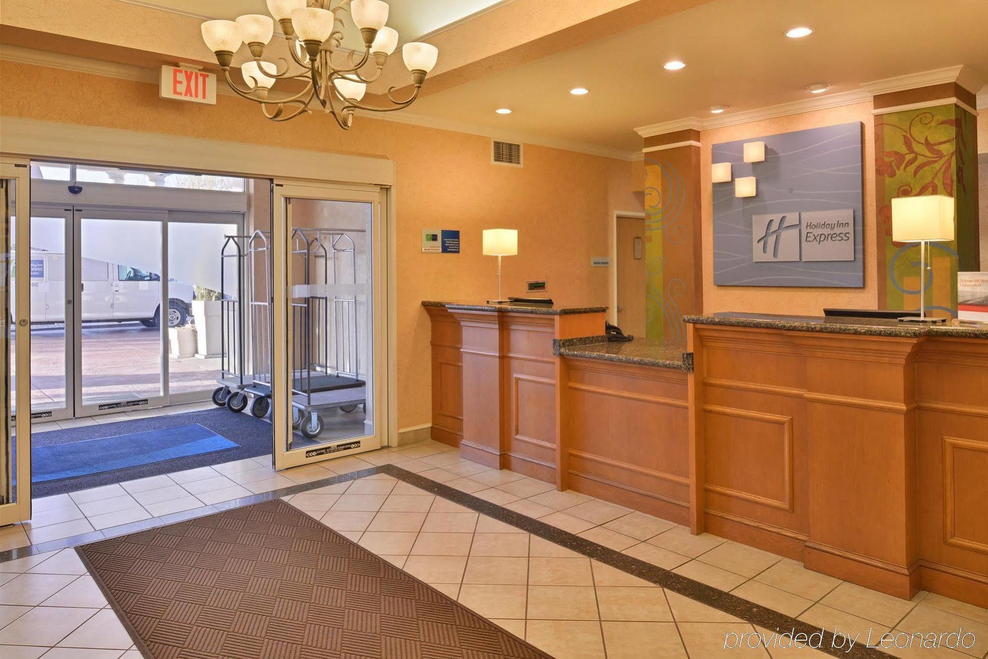 Holiday Inn Express Hotel & Suites Idaho Falls By Ihg Экстерьер фото